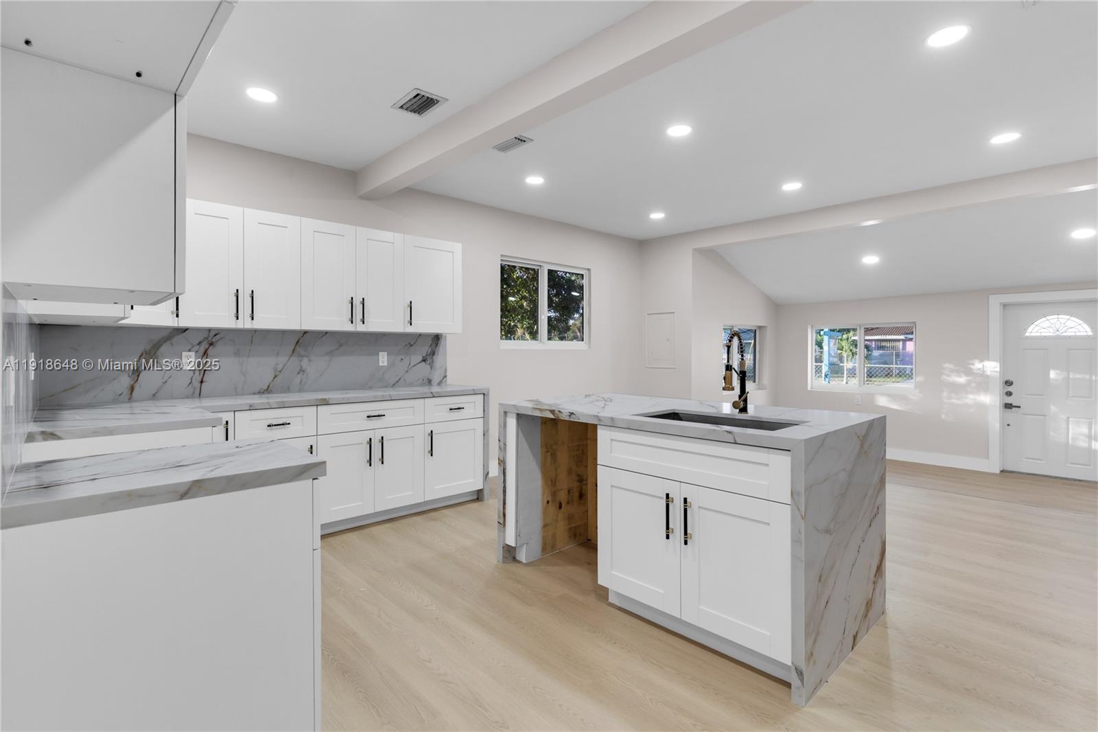 TOWN OF FLORIDA CITY - Residential