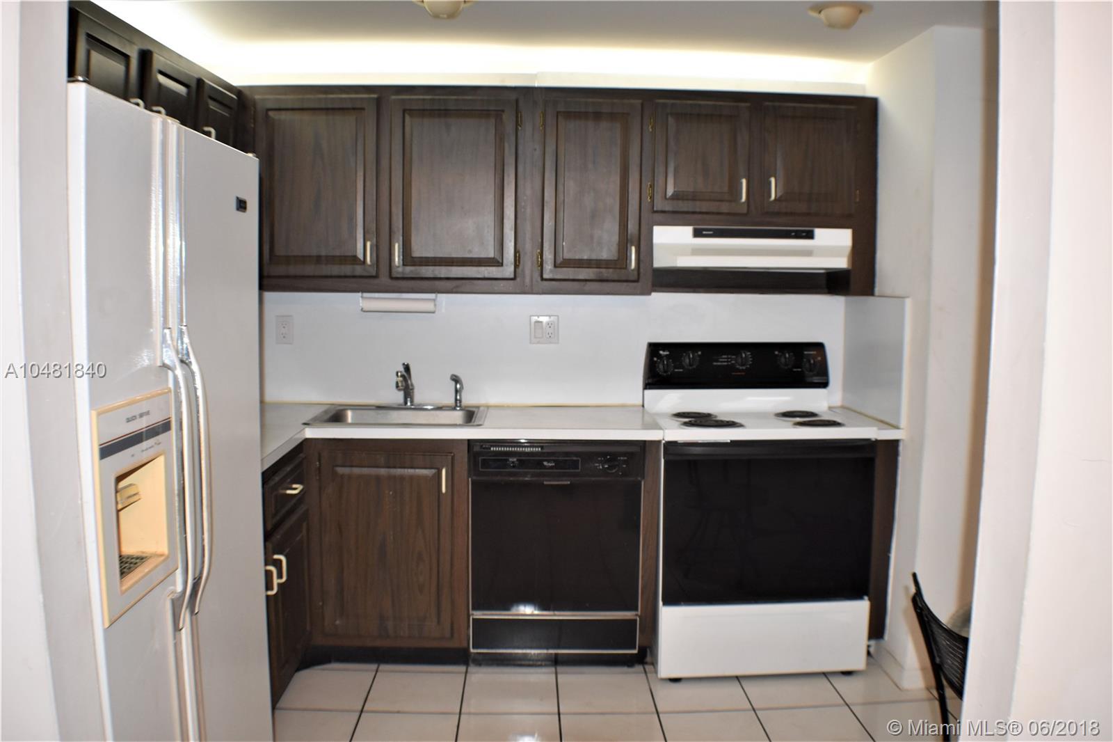 NORTHGATE TOWNHOUSE CONDO - Residential