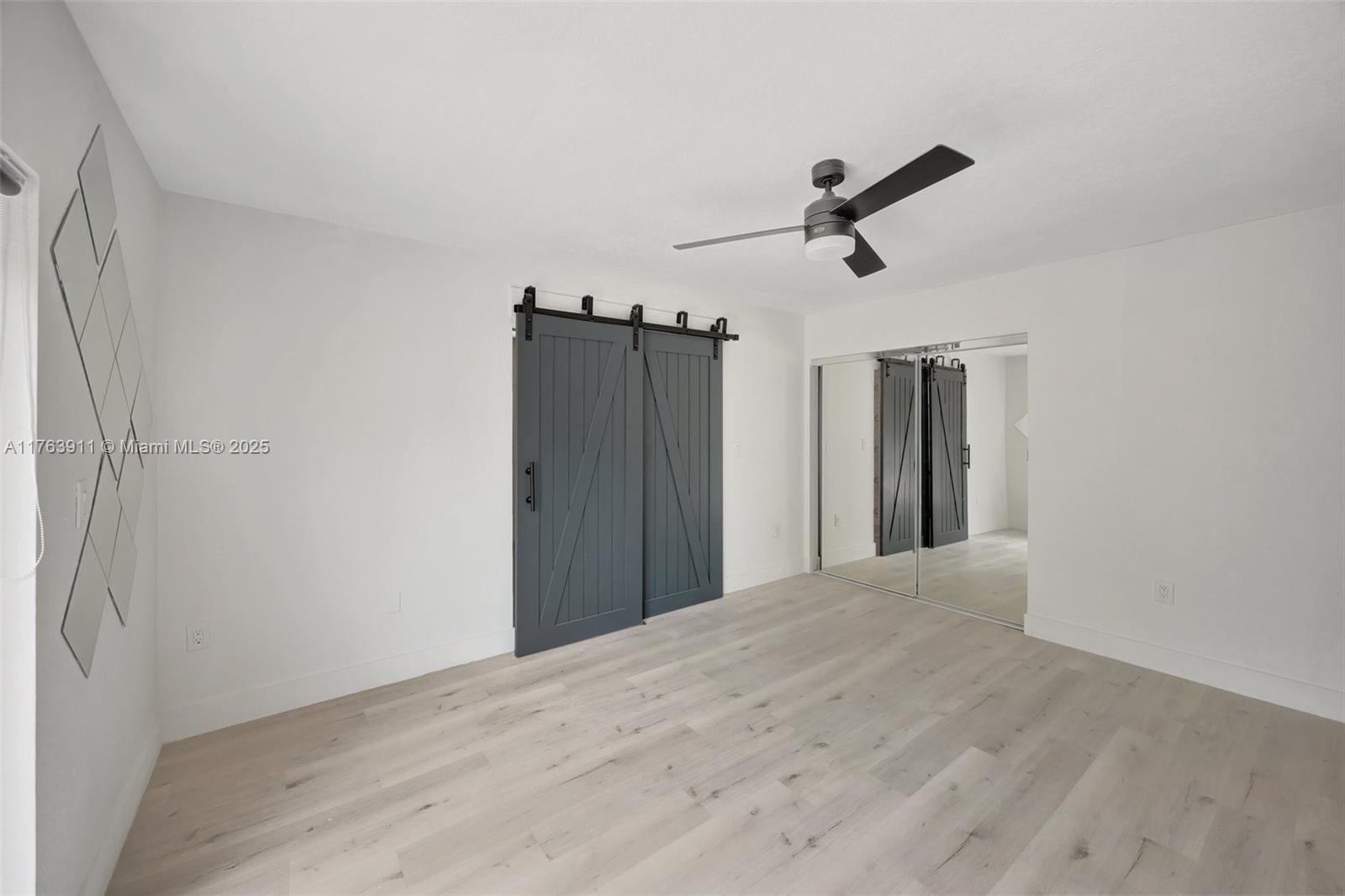 VILLAS OF OLD CUTLER - Residential Lease