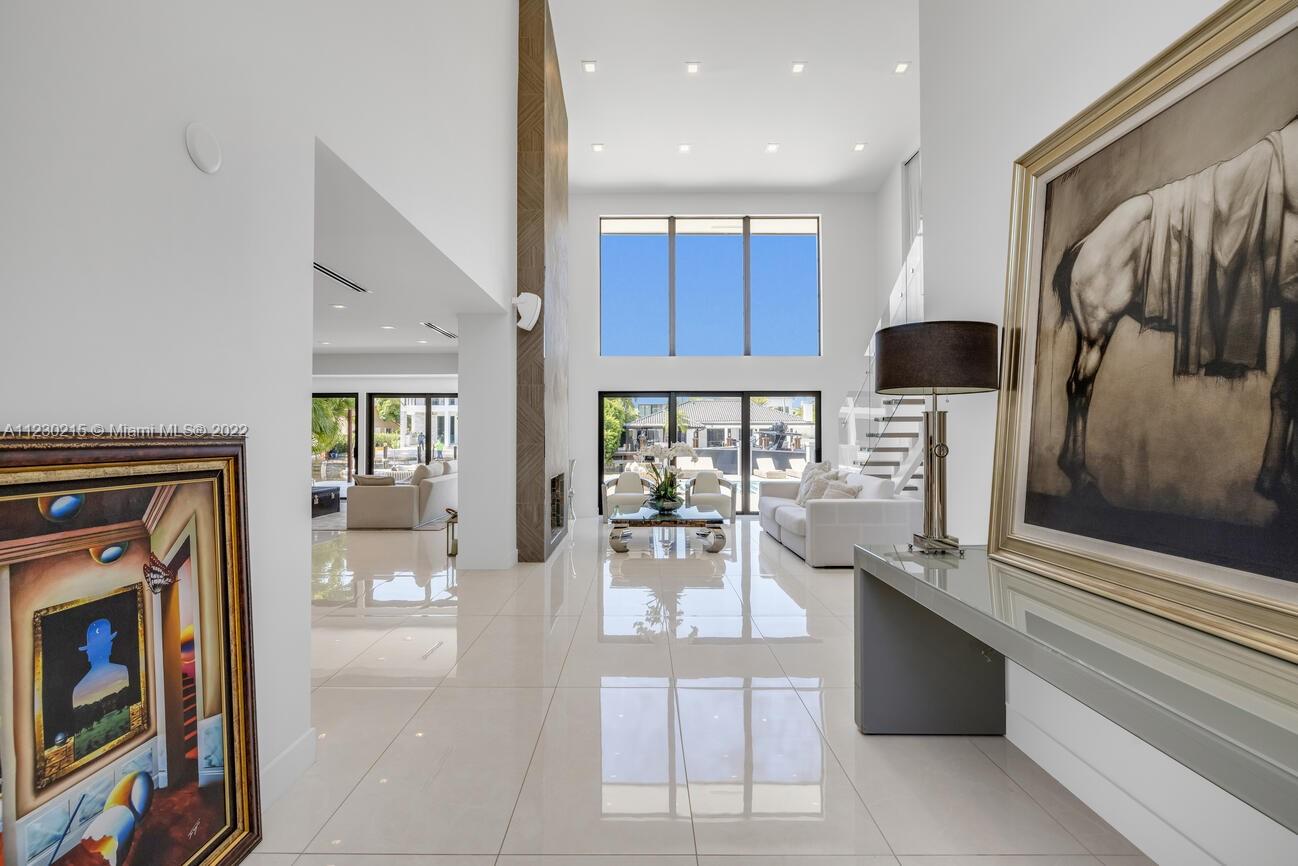 EASTERN SHORES 1ST ADDN - Residential