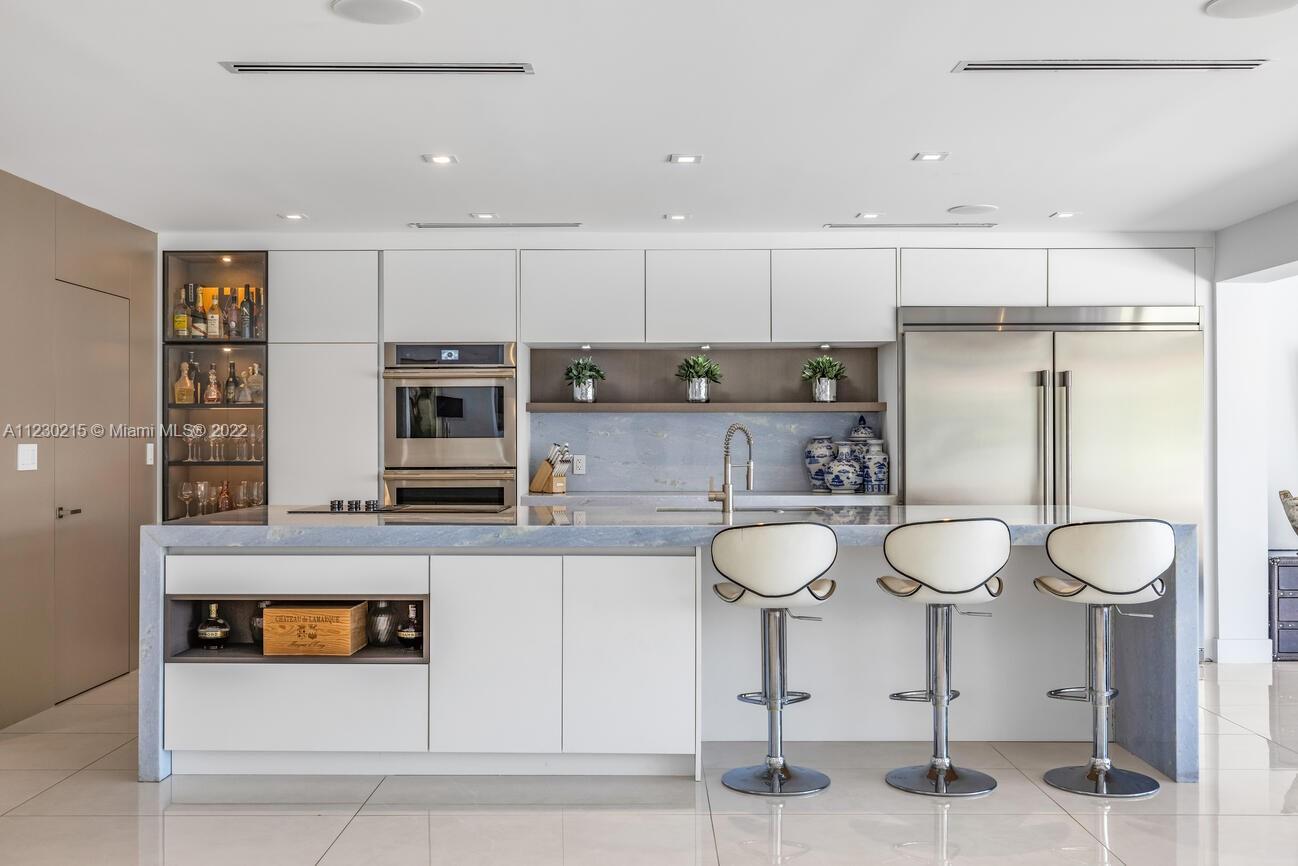 EASTERN SHORES 1ST ADDN - Residential