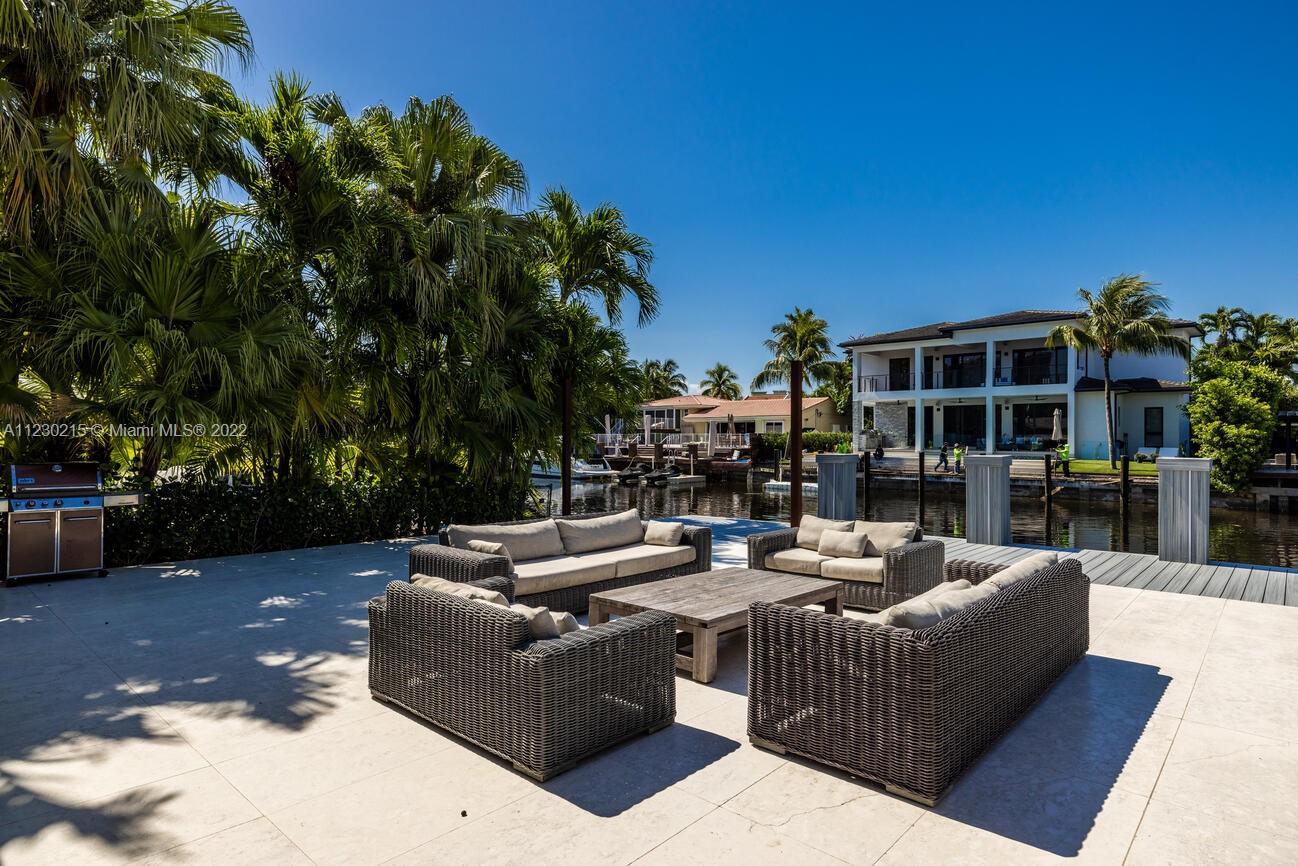 EASTERN SHORES 1ST ADDN - Residential