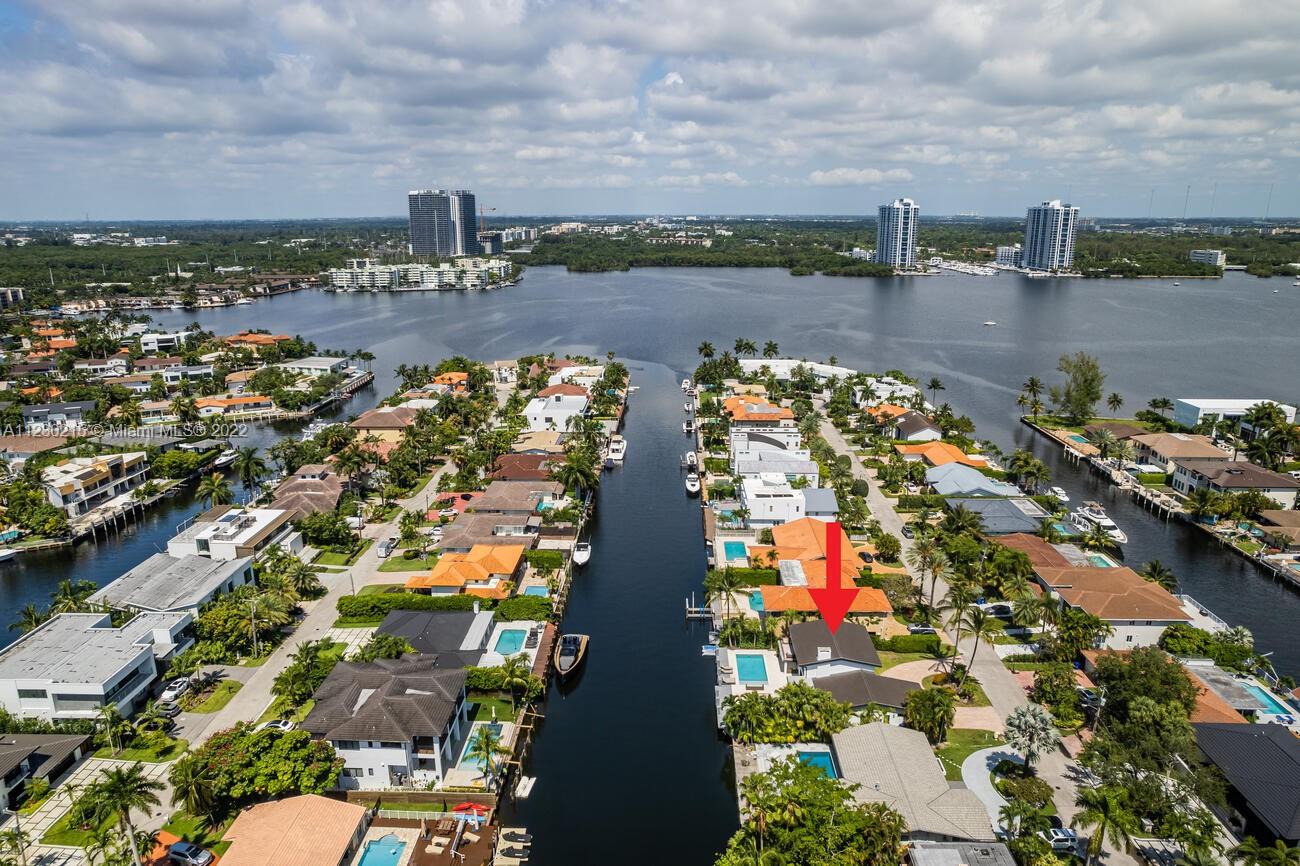 EASTERN SHORES 1ST ADDN - Residential