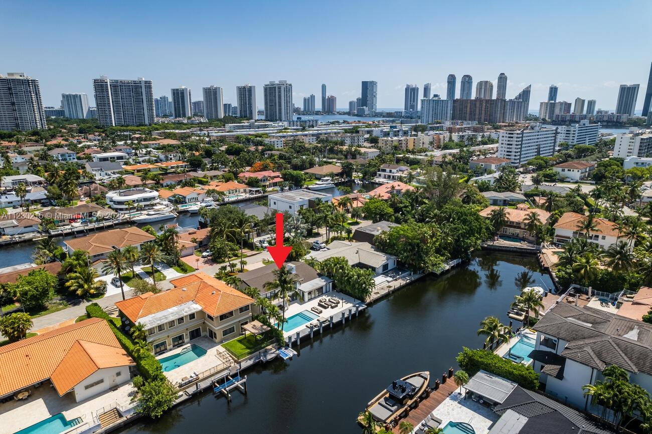 EASTERN SHORES 1ST ADDN - Residential