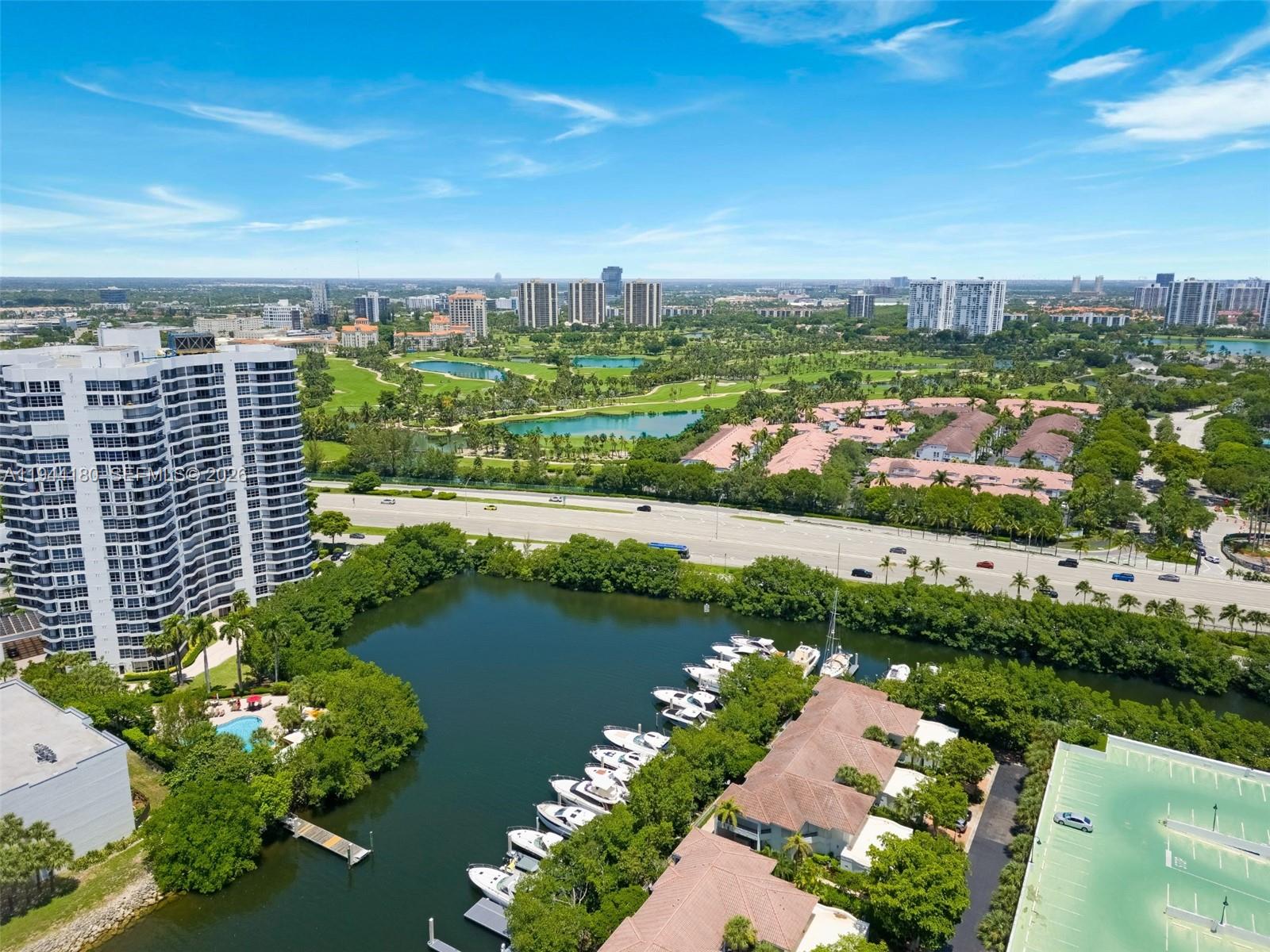 3530 Mystic Pointe Dr 3108