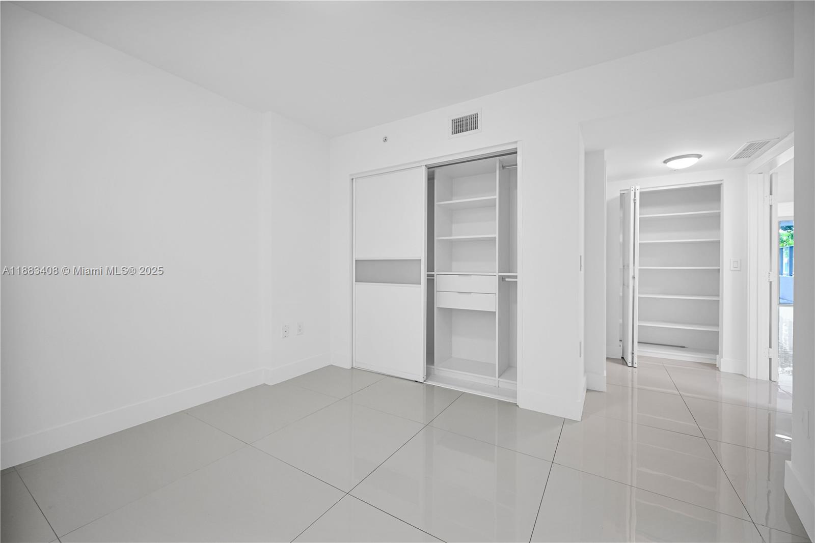 AMD PL OF 2ND OCEAN FRONT - Residential Lease