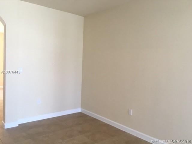 KENDALL SQUARE - Residential Lease