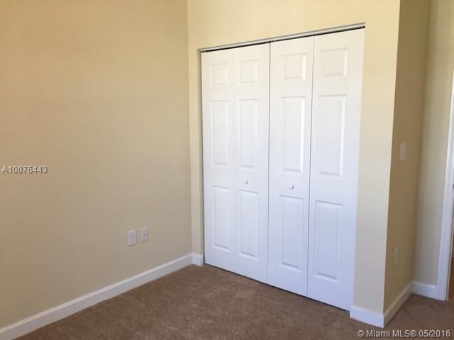 KENDALL SQUARE - Residential Lease