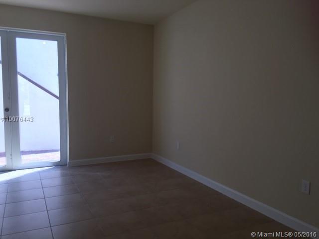 KENDALL SQUARE - Residential Lease