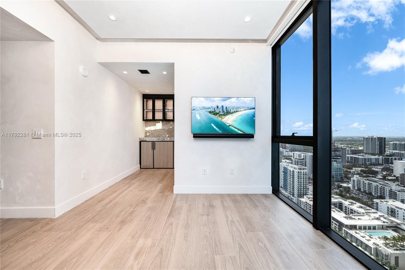 NANCY TERRACE - Residential