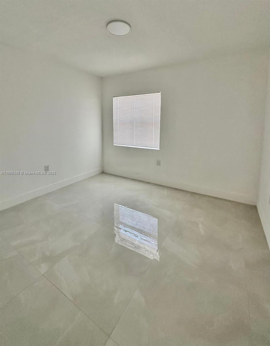 COVINGTON MANOR - Residential Lease