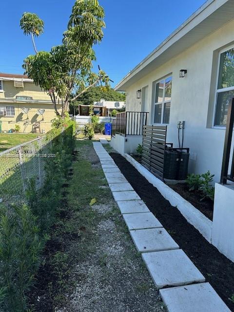 COVINGTON MANOR - Residential Lease