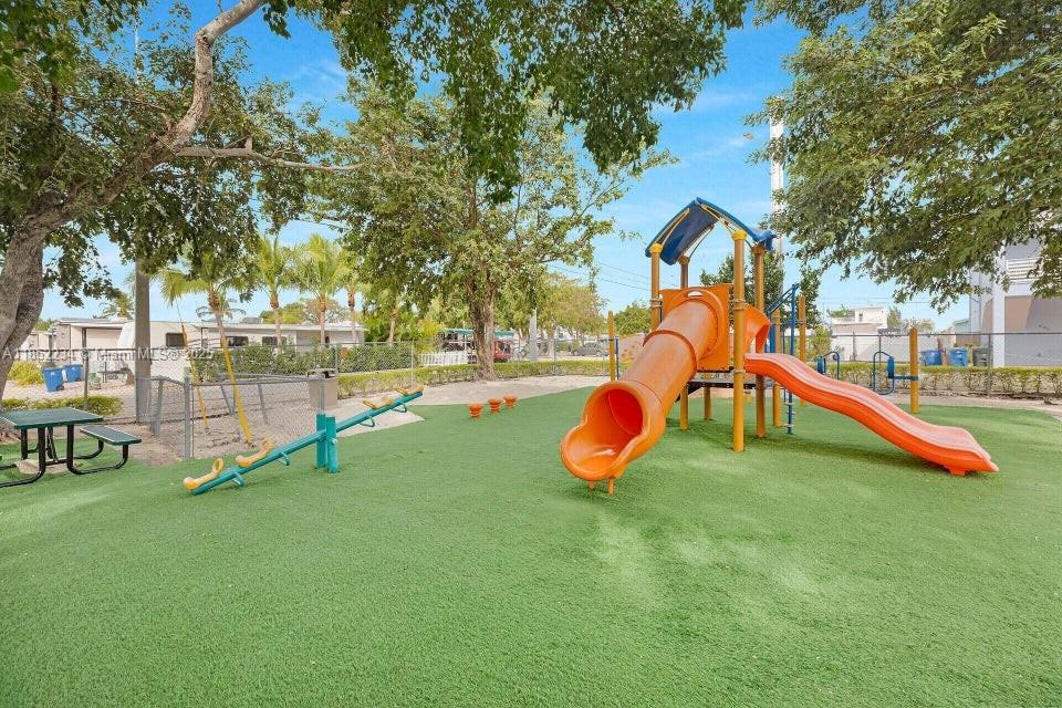 CALUSA CAMPGROUND - Land