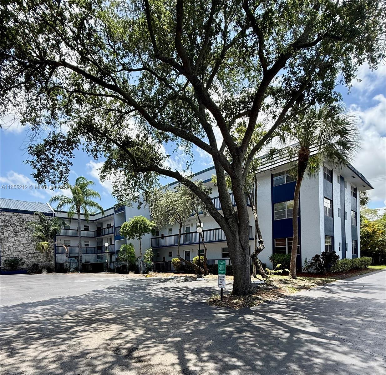 Welcome to this charming 2-bedroom, 2-bath condo in the sought-after Holiday Springs Village 2! This bright and spacious unit features tile floors, and a screened-in balcony perfect for relaxing. Conveniently located near shopping, dining, and golf. Don’t miss this opportunity to own a slice of paradise! Enjoy resort-style living with access to community amenities including a clubhouse, heated pool, fitness center, tennis courts, and more. Conveniently located near shopping, dining, and major highways, this condo is perfect for year-round living or a seasonal getaway. Motivated seller is prepaying 6 months of maintenance at closing. Don’t miss this opportunity