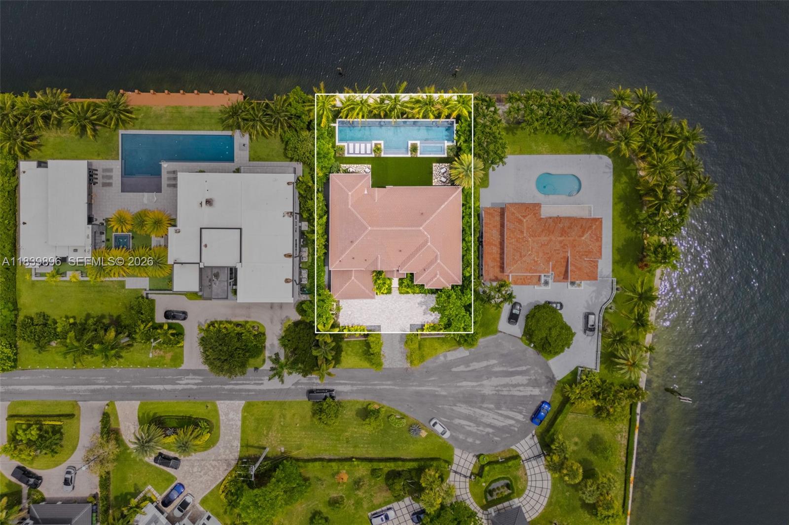 GOLDEN ISLES SEC D REPLAT - Residential