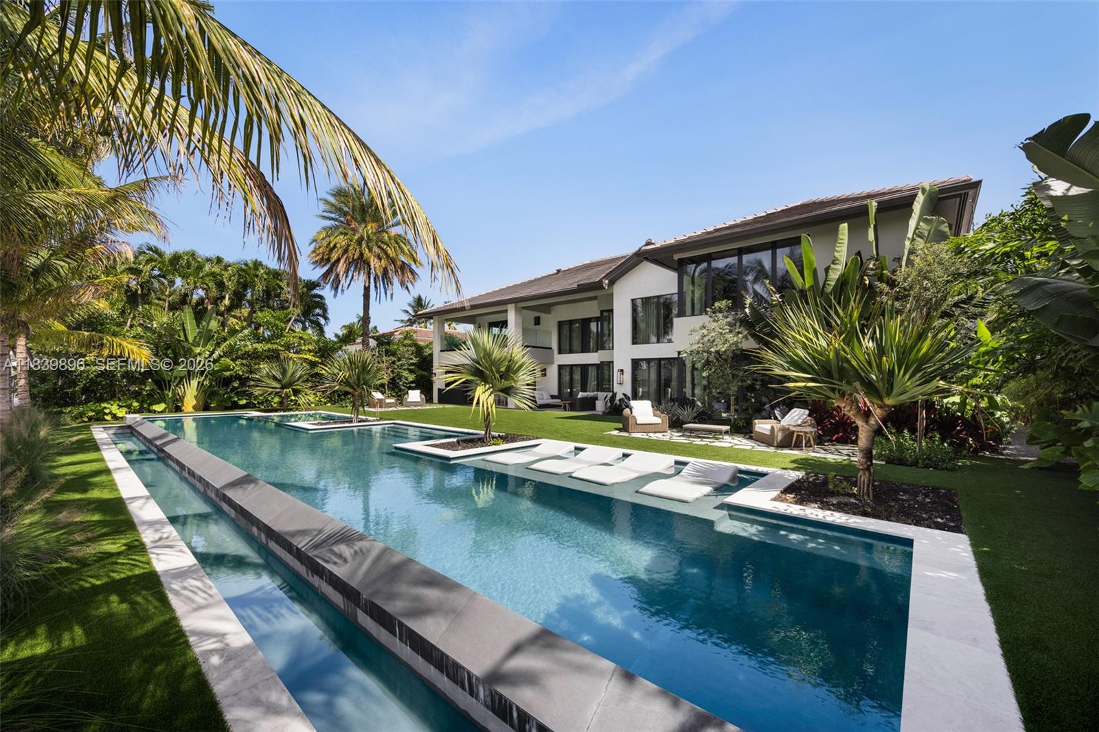 GOLDEN ISLES SEC D REPLAT - Residential