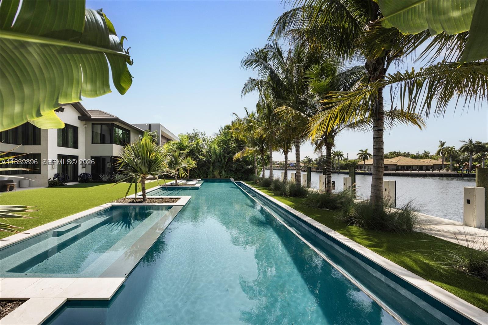 GOLDEN ISLES SEC D REPLAT - Residential