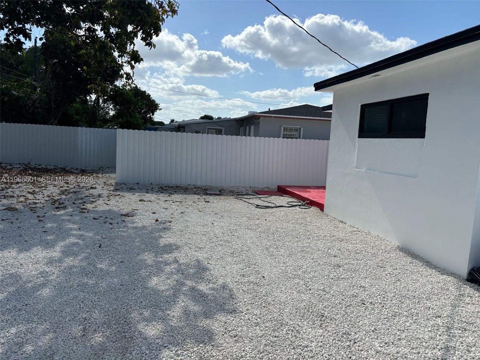 STEPHEN MANOR - Residential