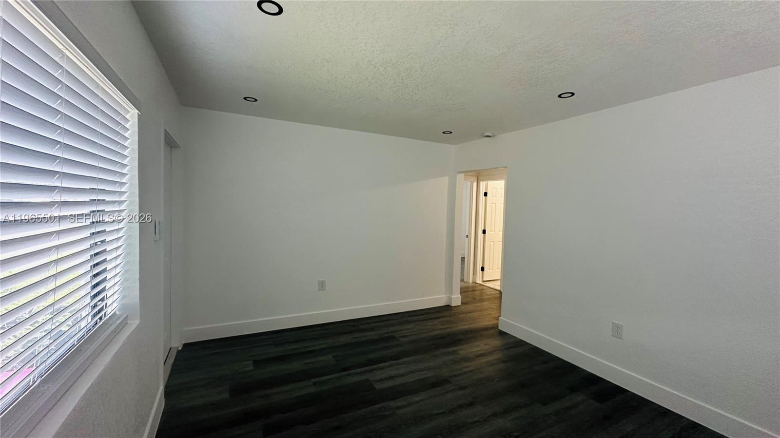 STEPHEN MANOR - Residential