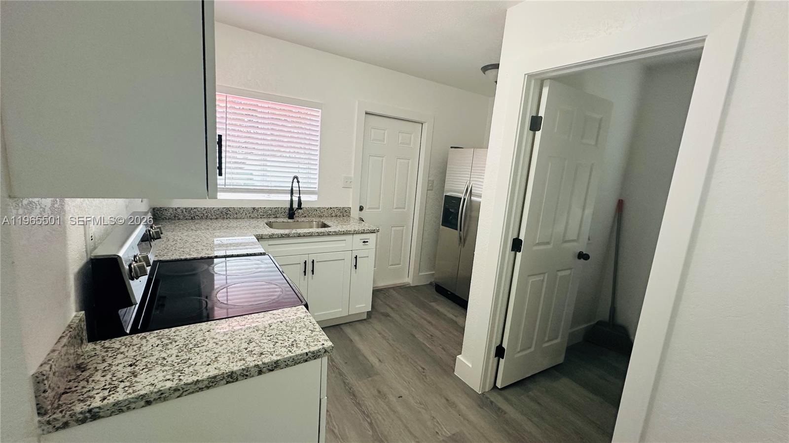 STEPHEN MANOR - Residential