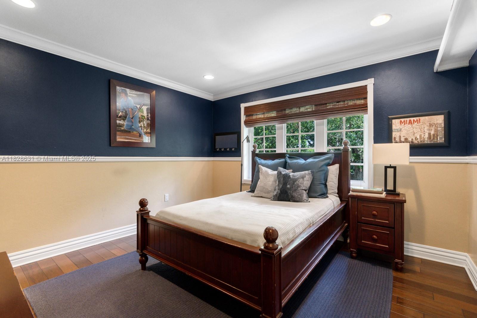 KINGS COVE - Residential