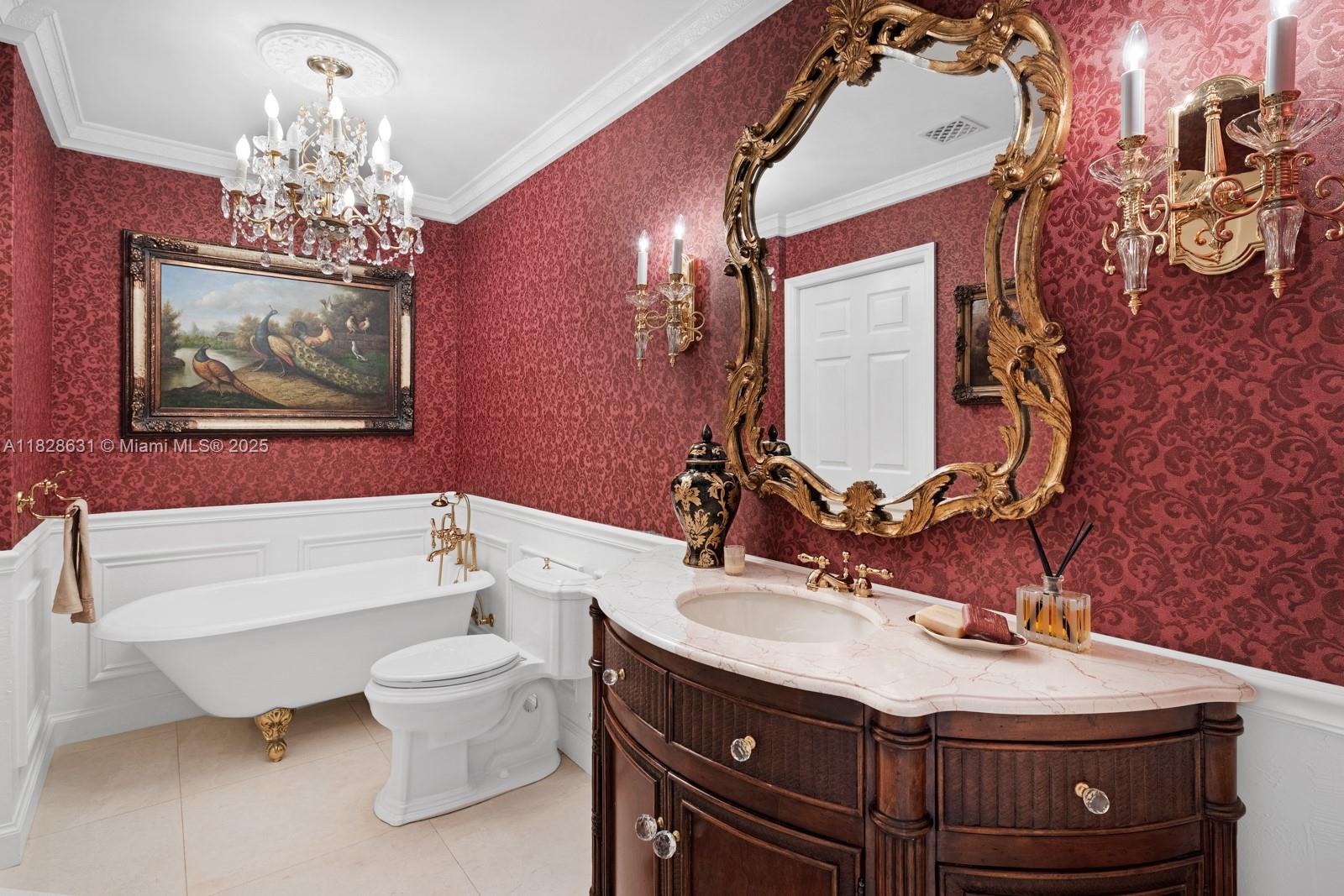 KINGS COVE - Residential