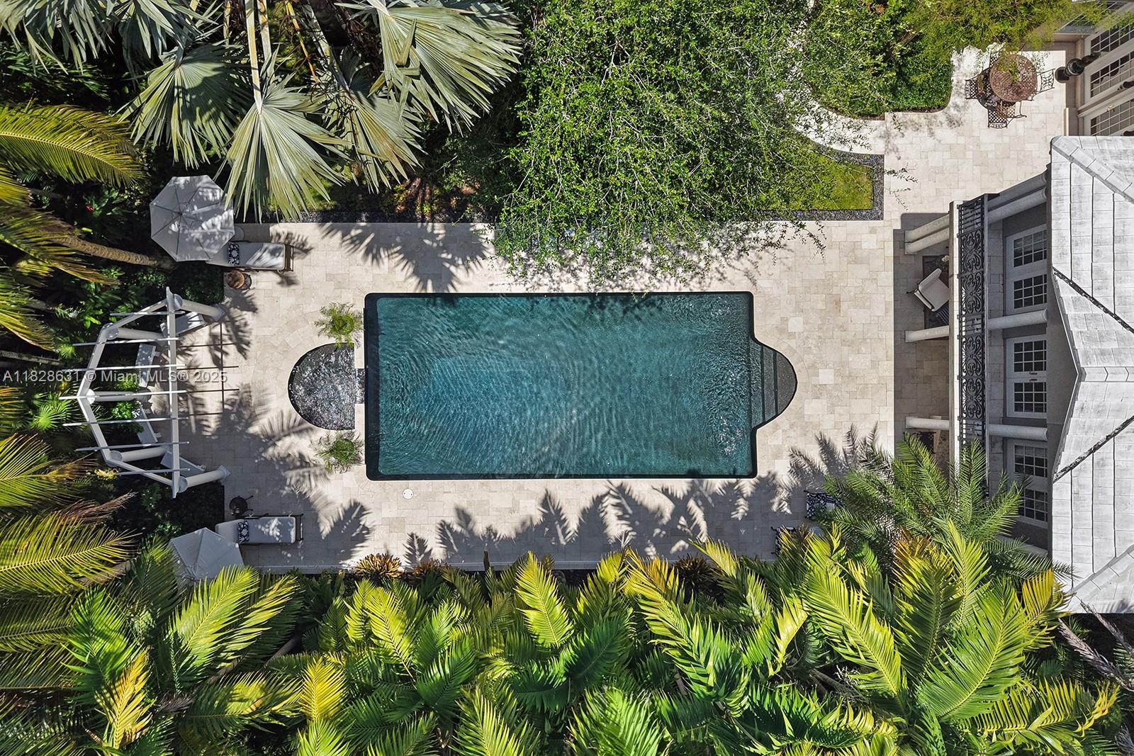 KINGS COVE - Residential