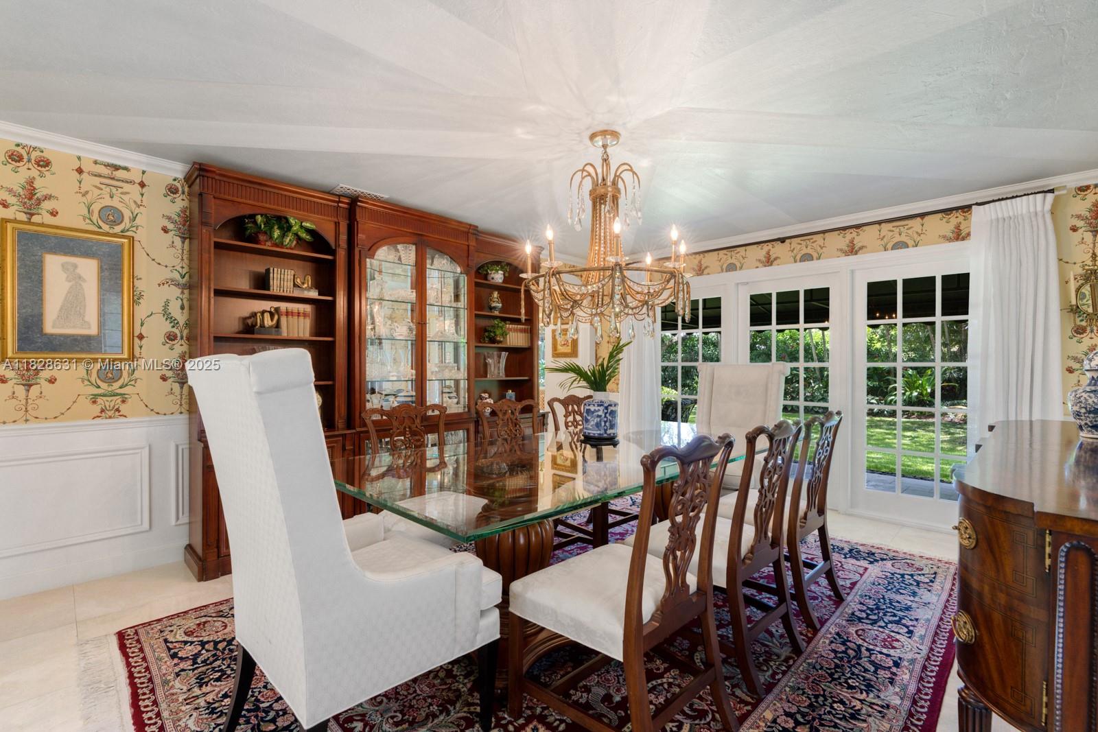 KINGS COVE - Residential