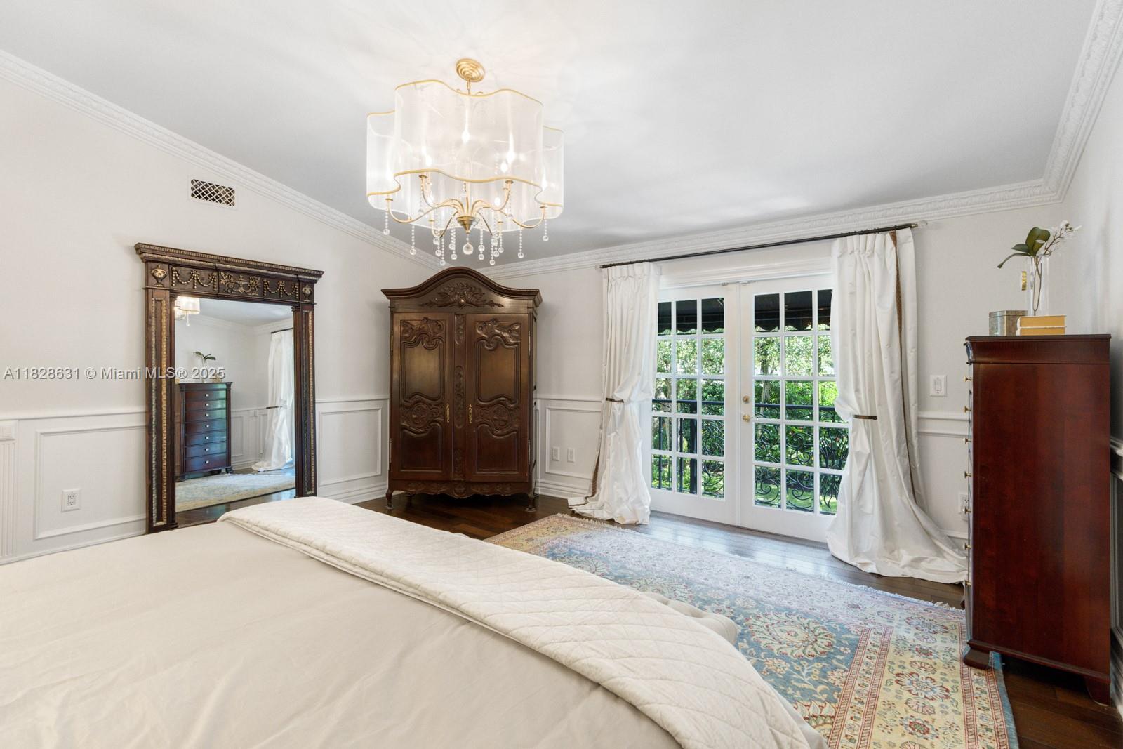 KINGS COVE - Residential