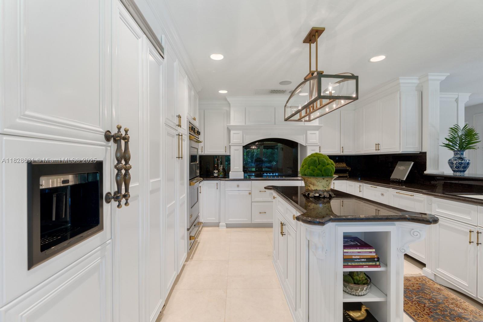 KINGS COVE - Residential