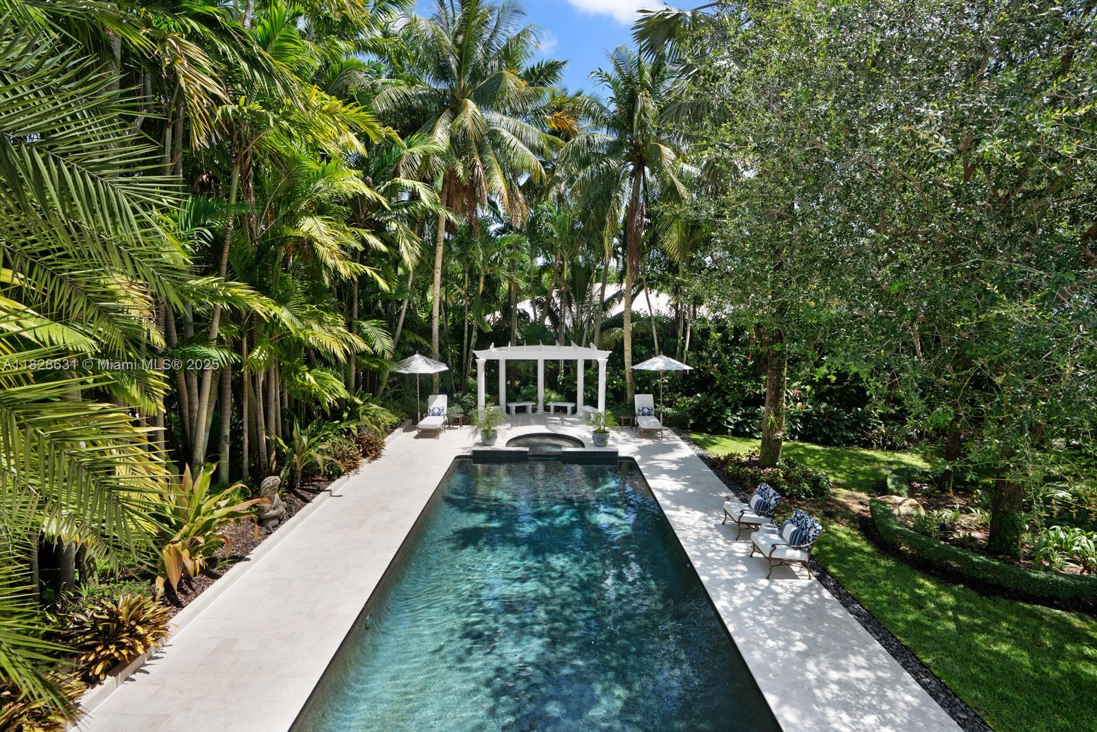 KINGS COVE - Residential