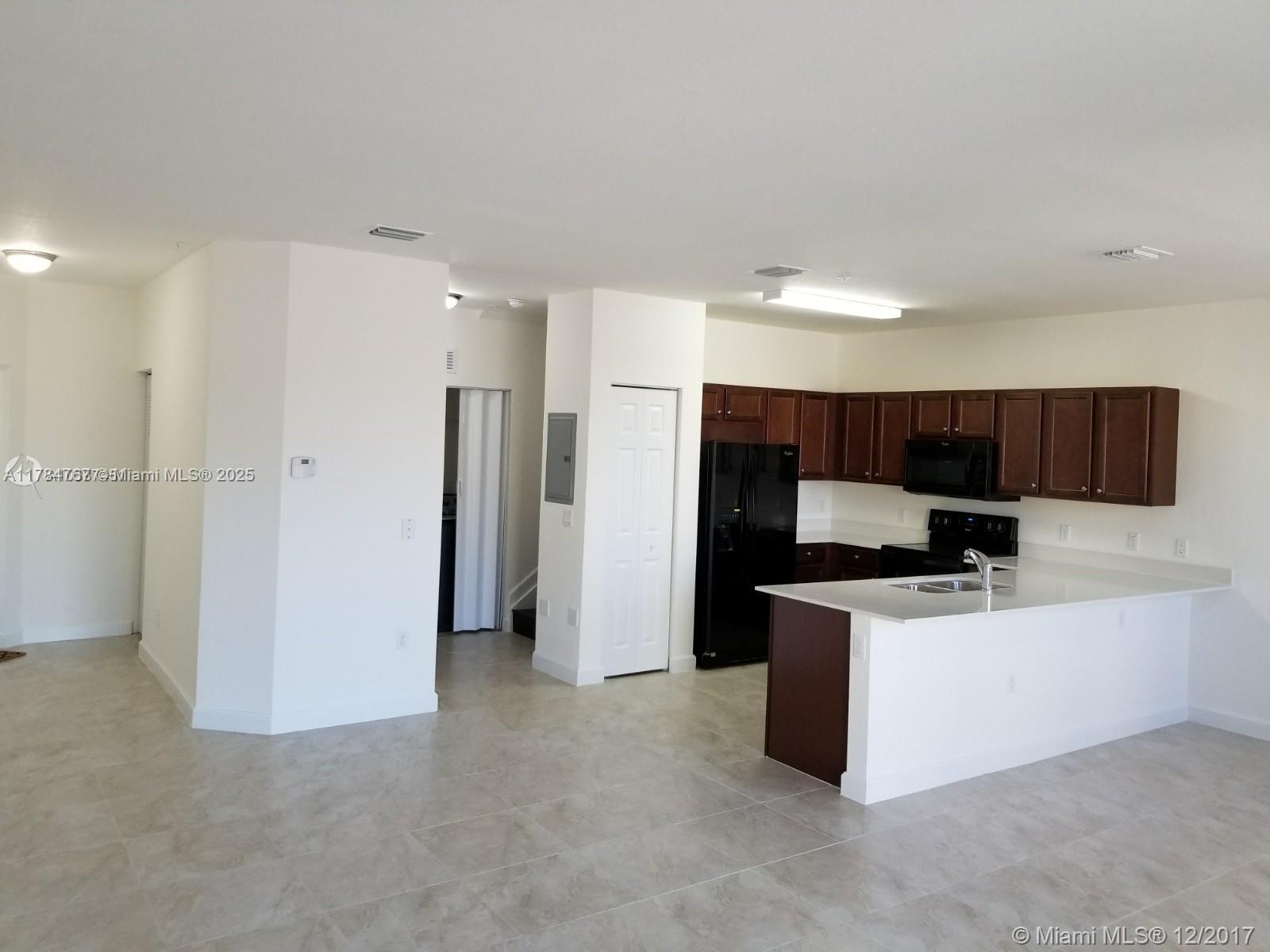 CENTURY PARK WEST - Residential