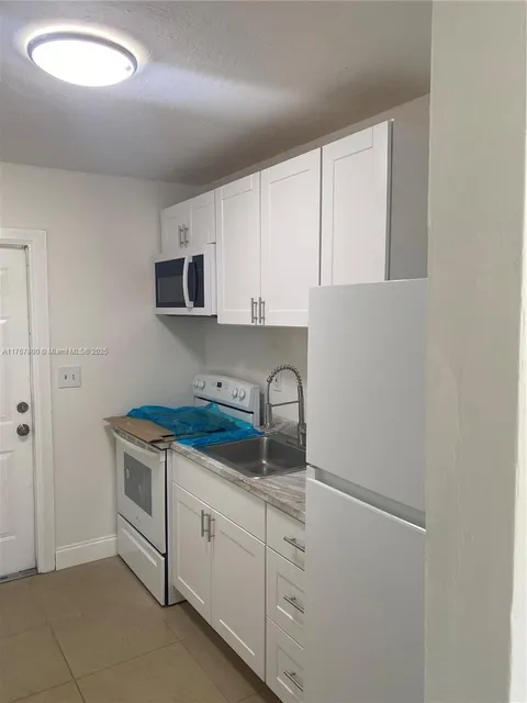 MLS: A11767800