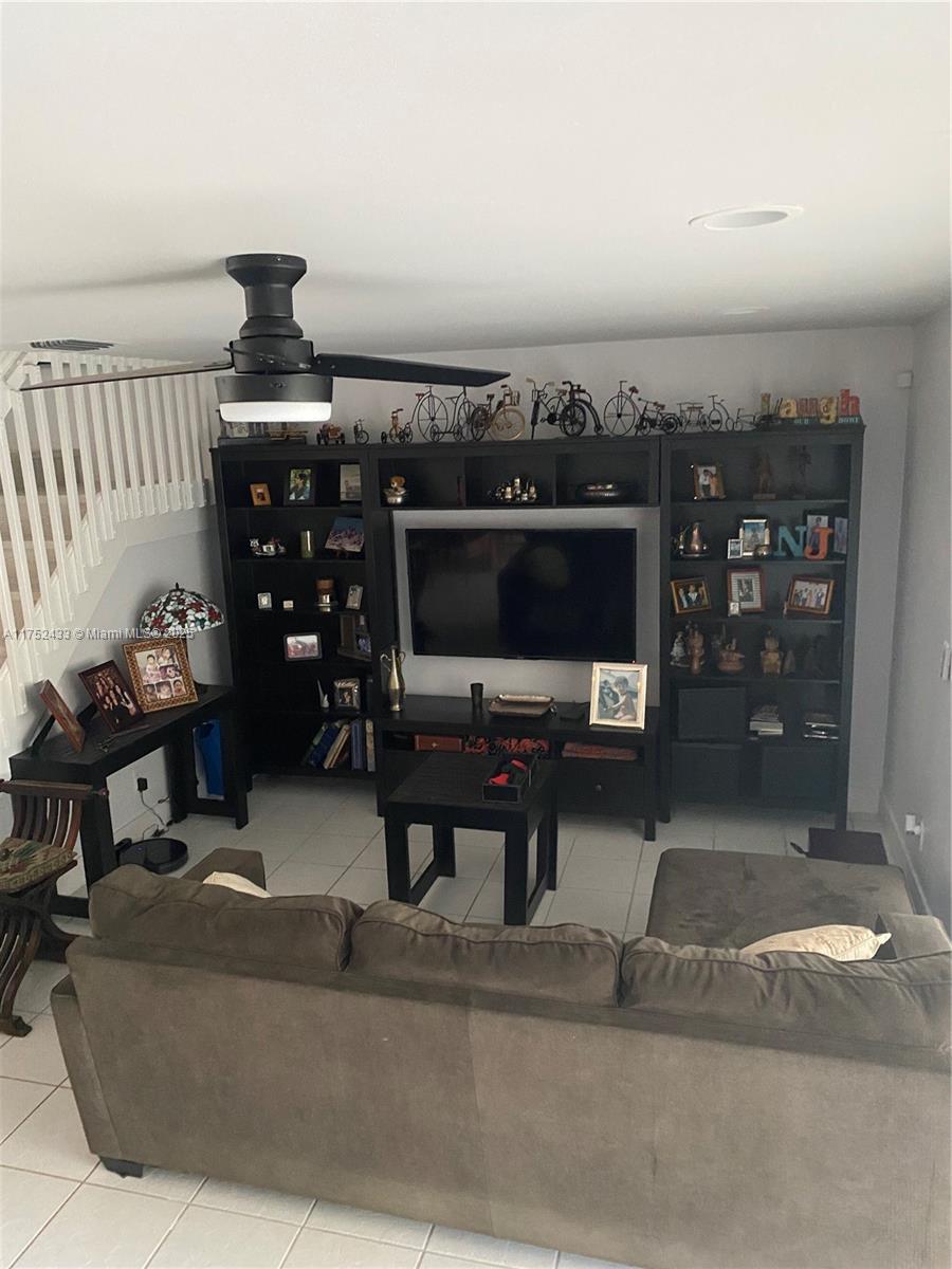 20859 NW 4 st 20859