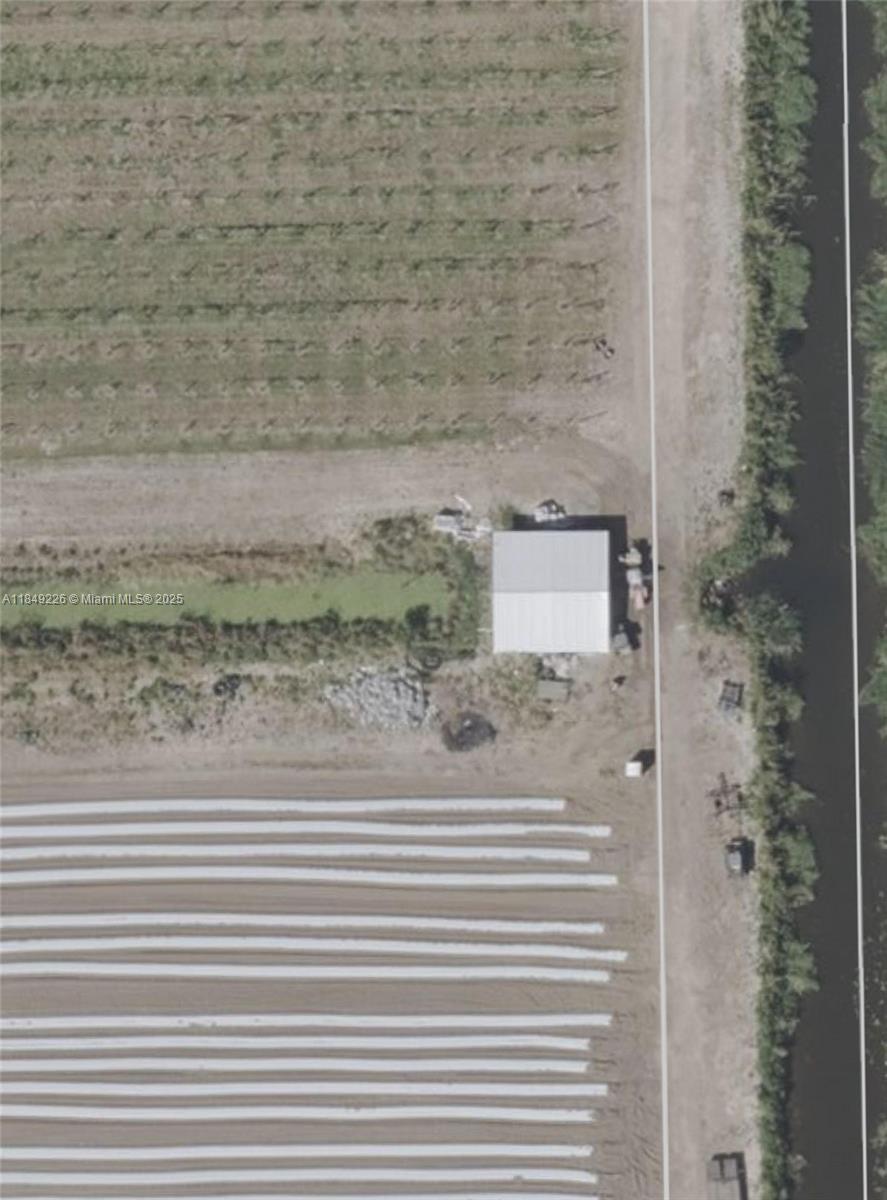 E&D Ranches - Residential Lease