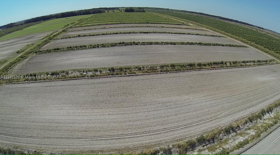 E&D Ranches - Residential Lease