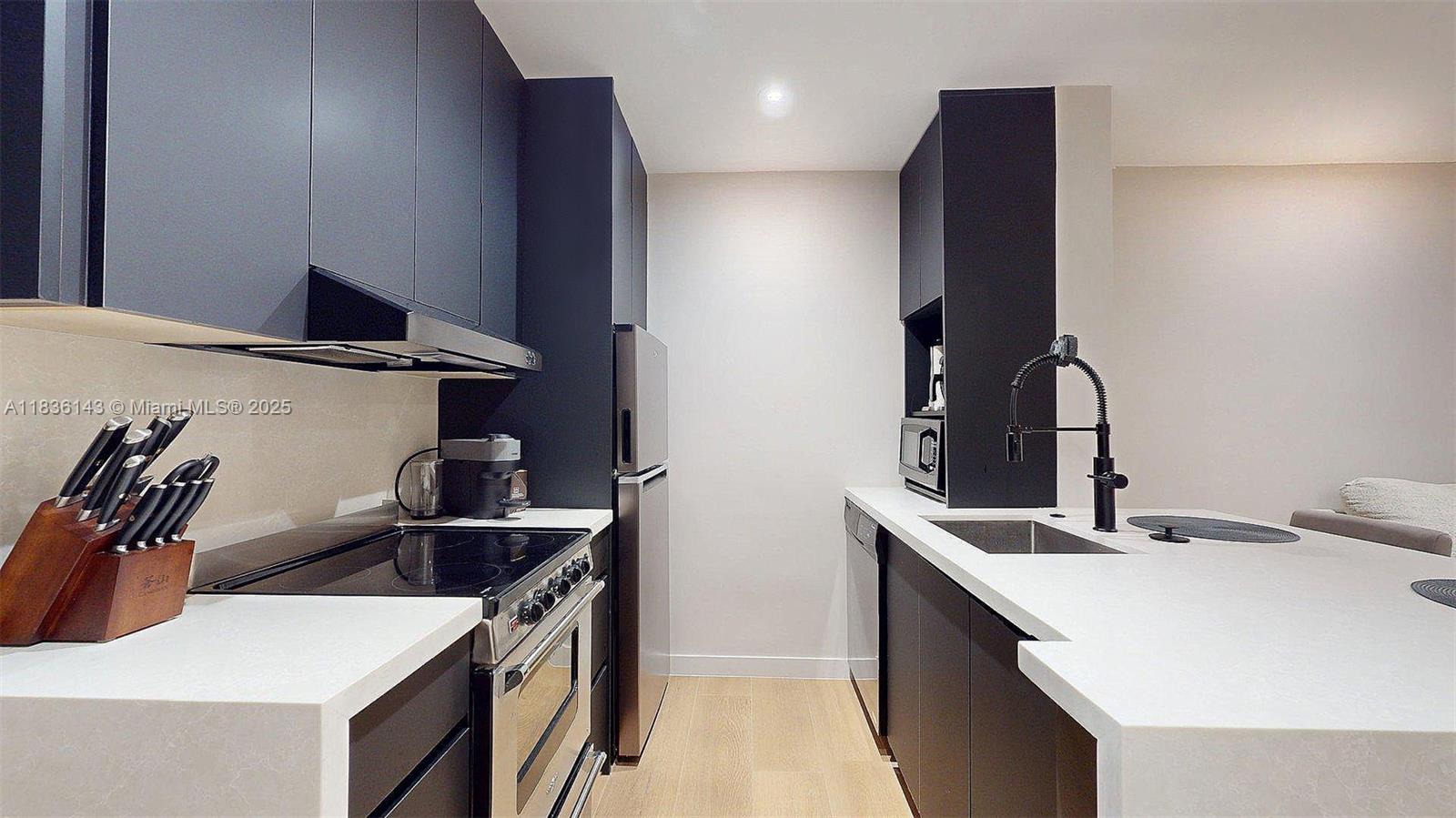 SPANISH TRACE CONDO - Residential