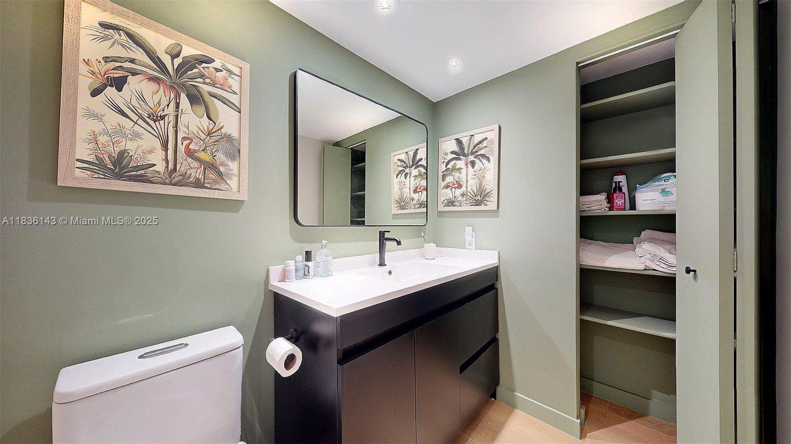 SPANISH TRACE CONDO - Residential