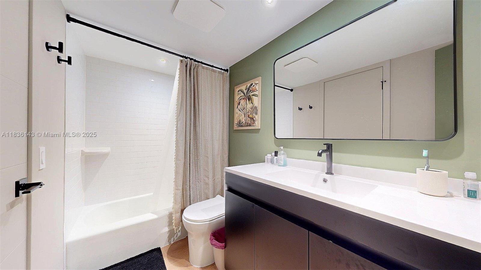 SPANISH TRACE CONDO - Residential