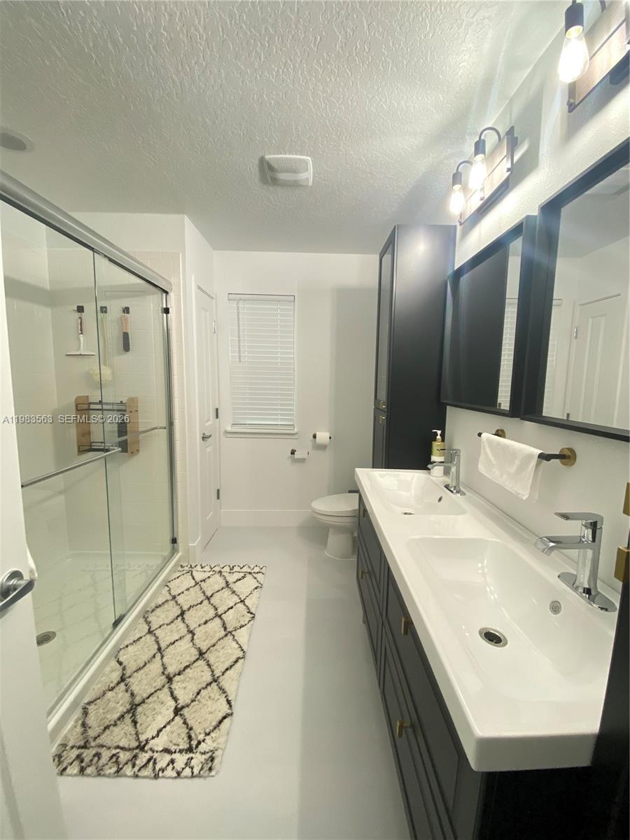 BELLAVISTA BUILDING GROUP - Residential