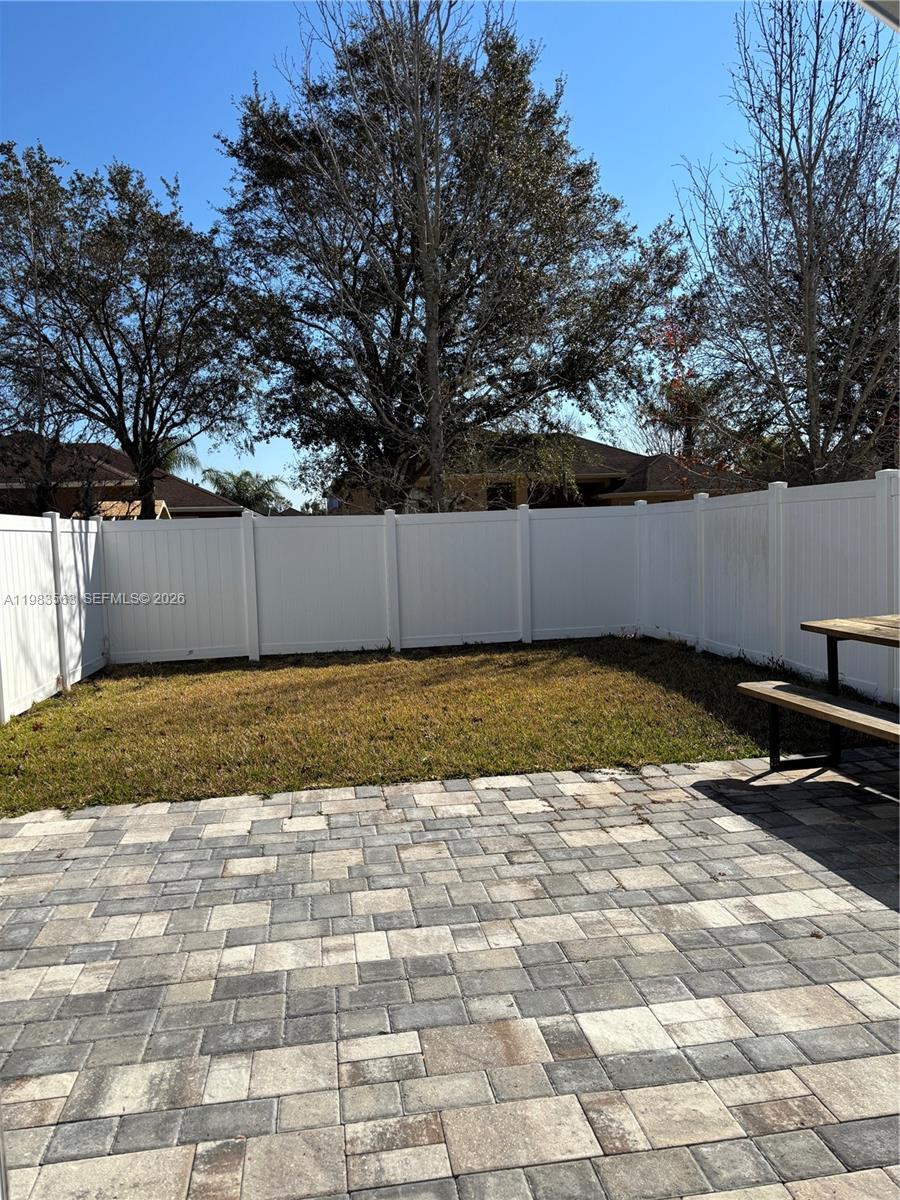 BELLAVISTA BUILDING GROUP - Residential