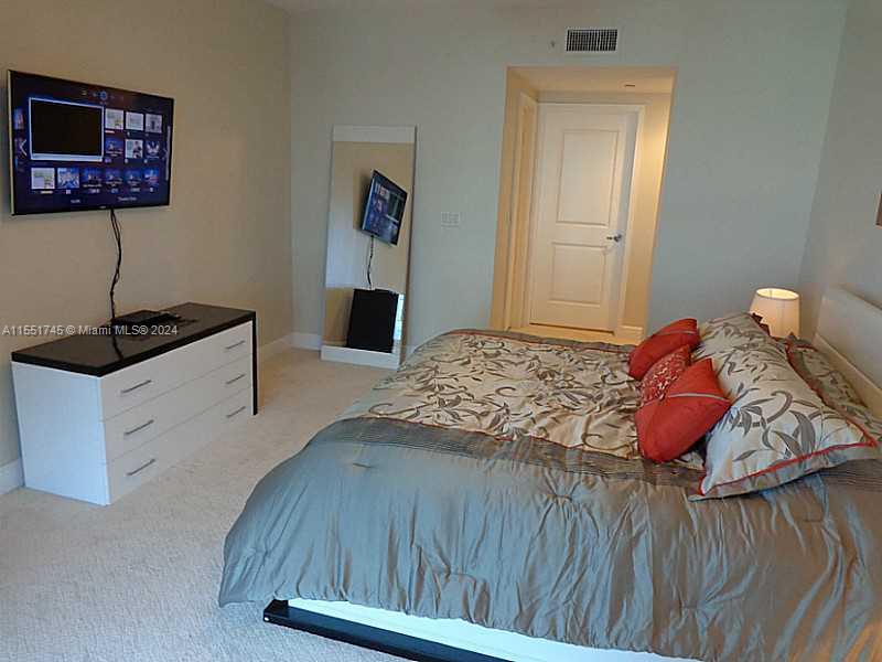 OCEAN PALMS CONDO - Residential Lease