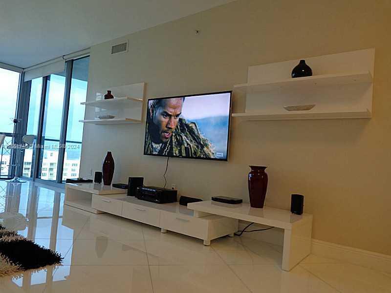 OCEAN PALMS CONDO - Residential Lease