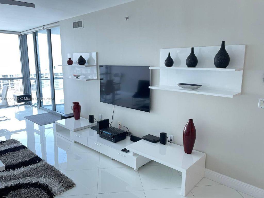 OCEAN PALMS CONDO - Residential Lease