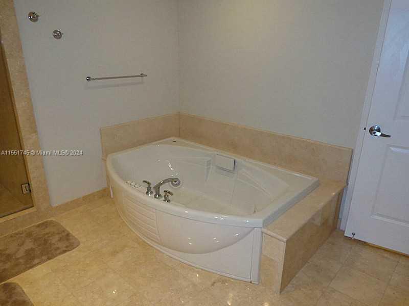 OCEAN PALMS CONDO - Residential Lease