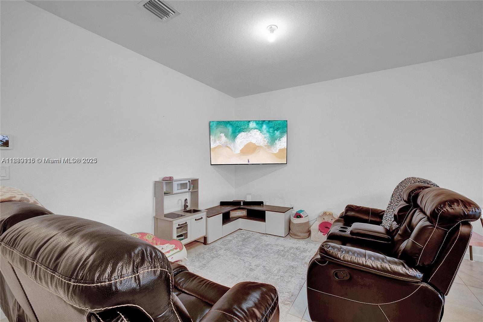 REGAL PALM SUBDIVISION - Residential