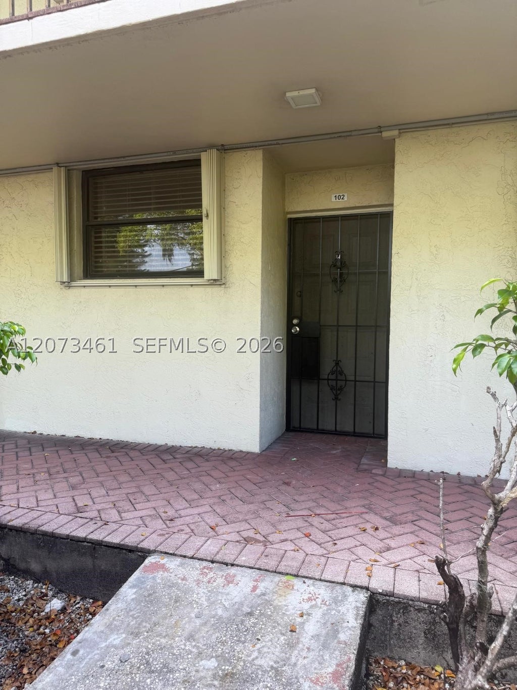 Photo of 109 Lake Emerald Dr #102, Oakland Park, FL 33309 (MLS # A12073461)