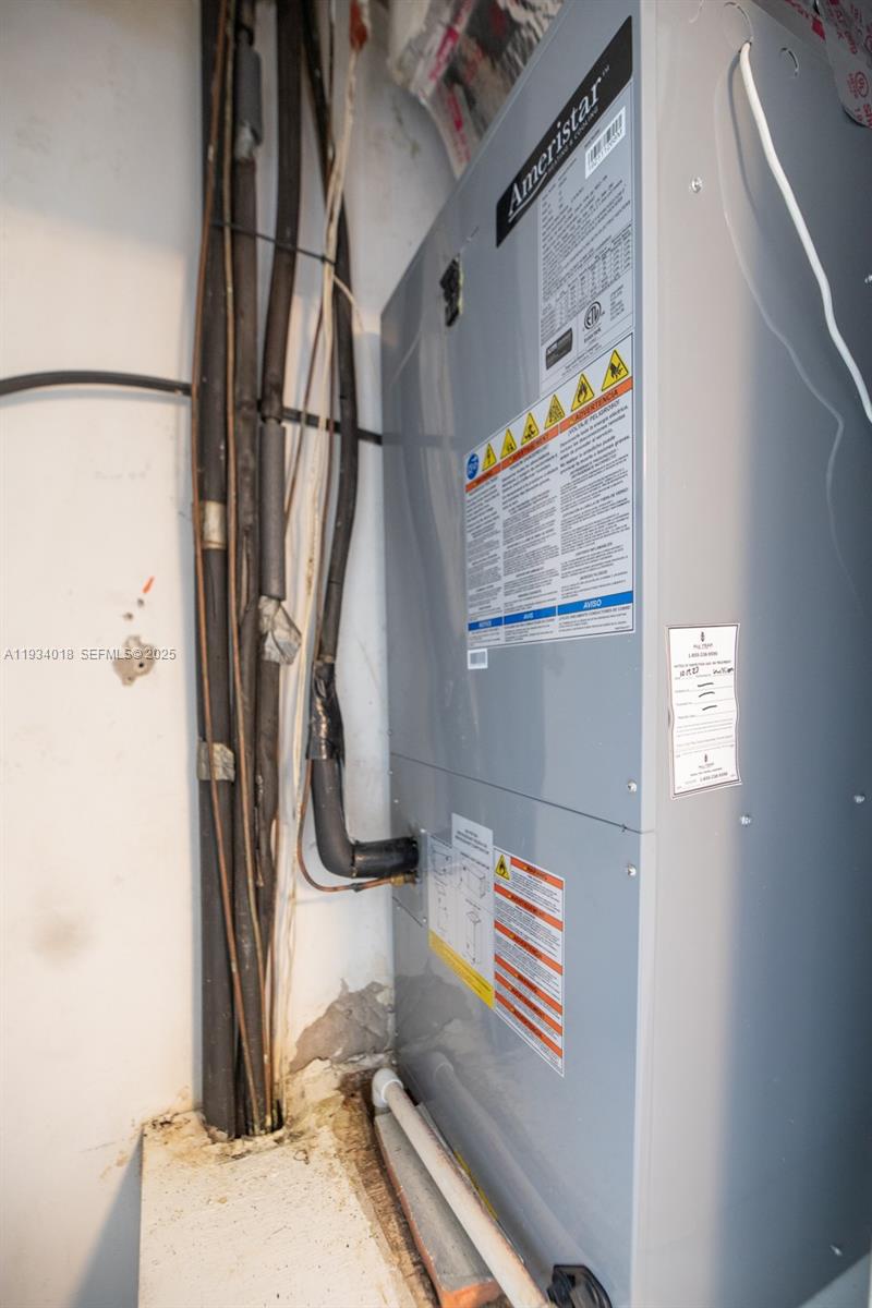 BERKSHIRE HOUSE CONDO - Residential