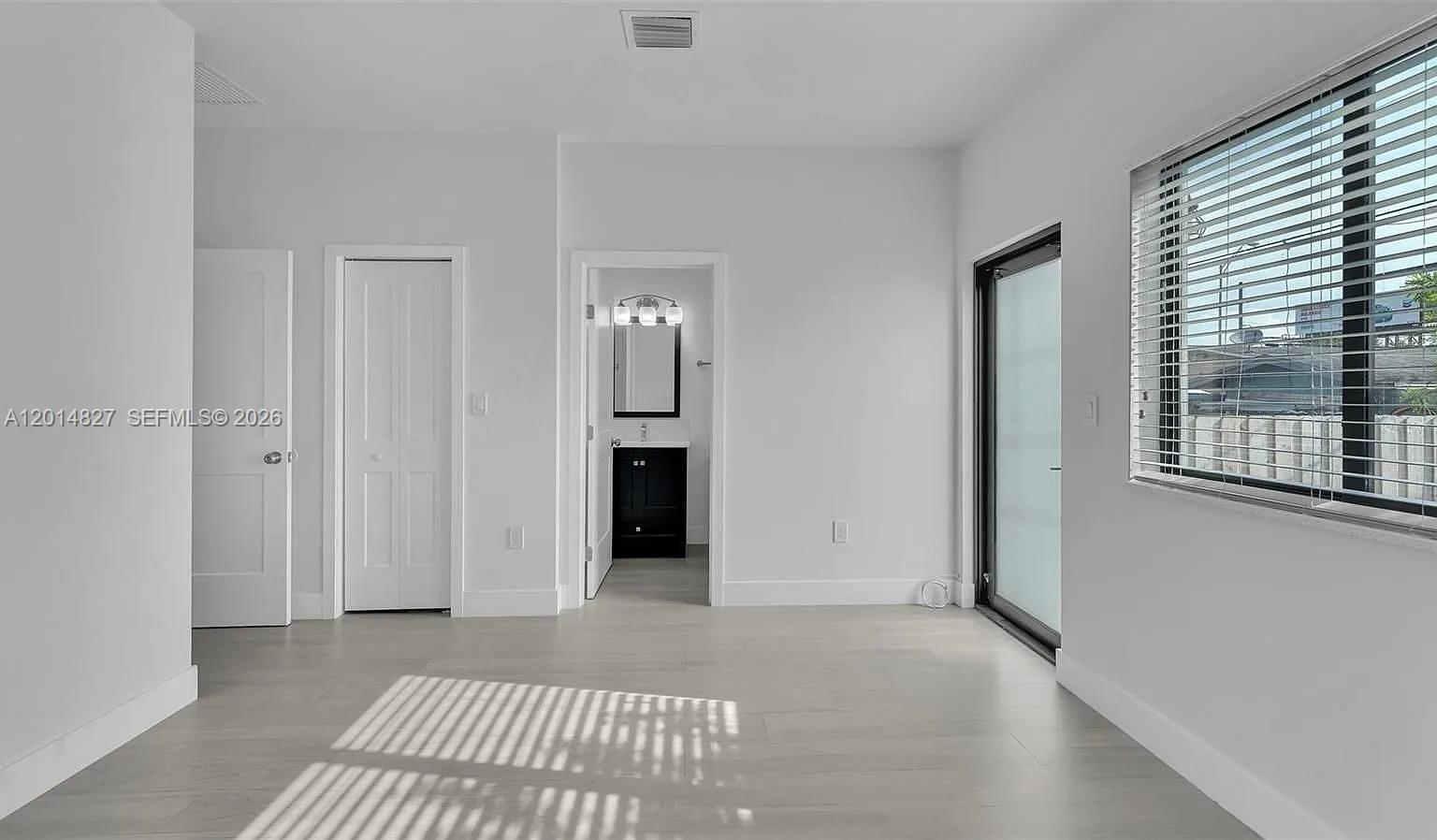 INGLESIDE PARK - Residential Lease