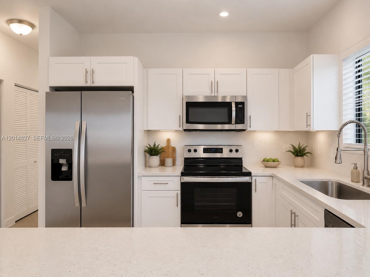 INGLESIDE PARK - Residential Lease